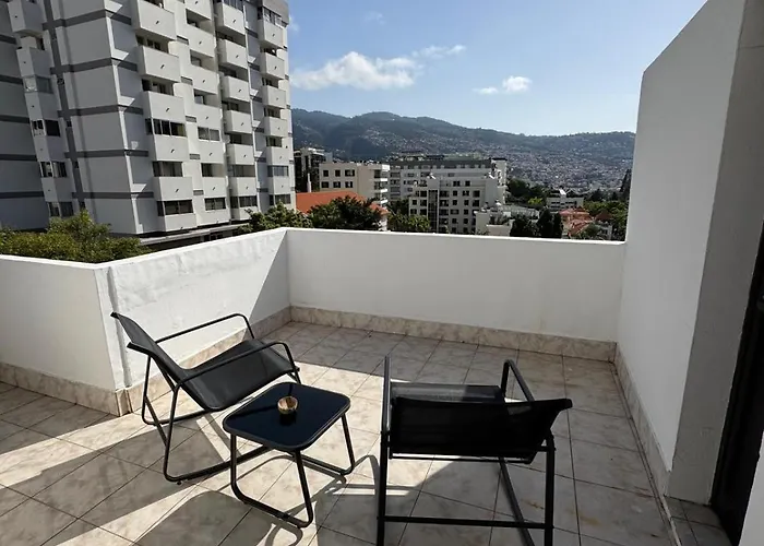 アパート My Sun Holidays フンシャル